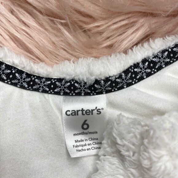 Carter’s 3m extra fluffy white sweater - Picture 3 of 3